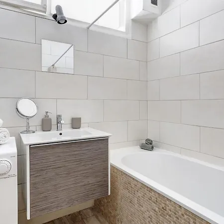 Apartment Serenty - 1br Eiffel Tower & Rue Cler *